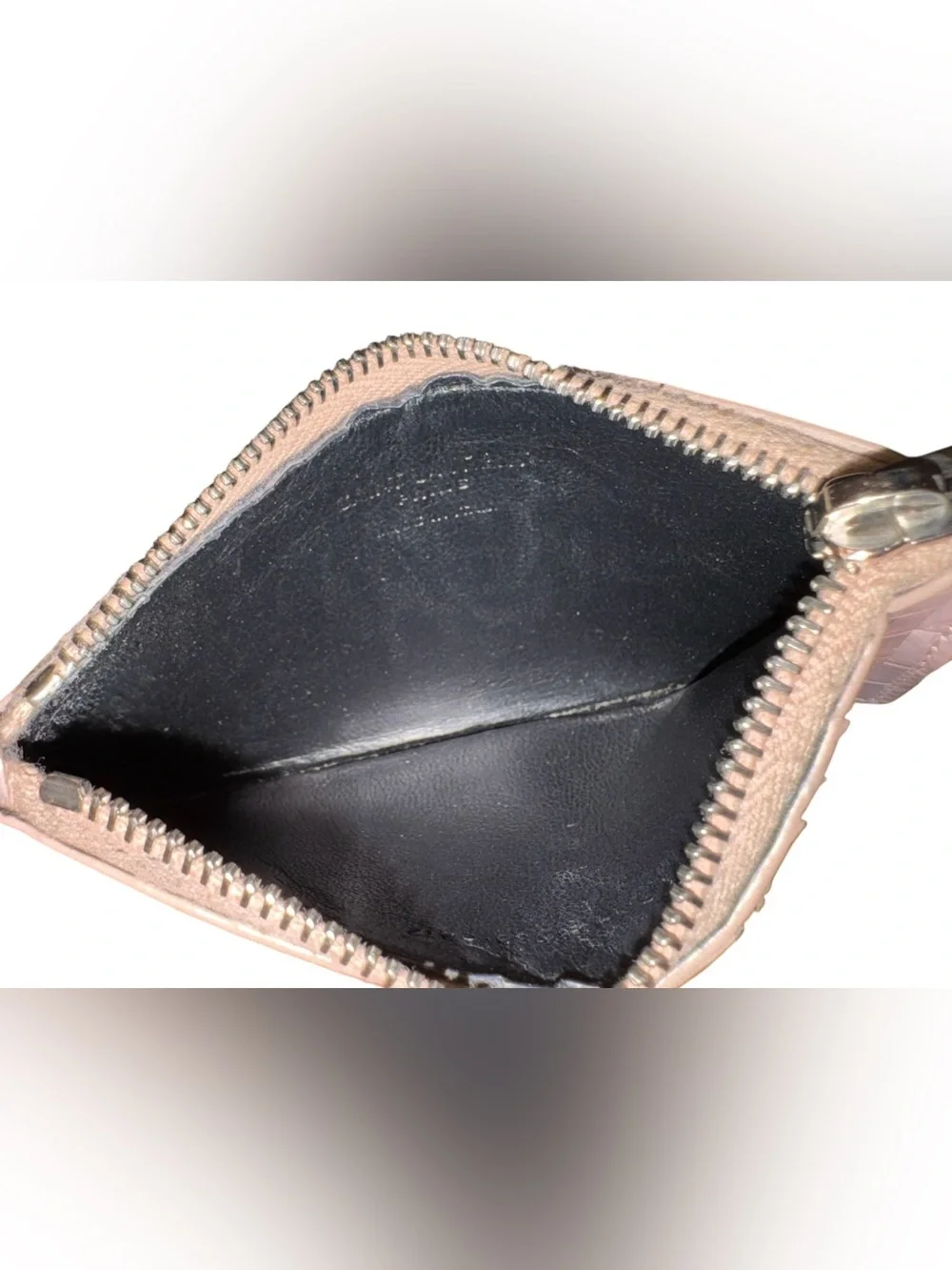 ✨🛍️ Saint Laurent Pink Croc-Embossed Fragments Zip Card Holder YSL - Picture 3 of 4